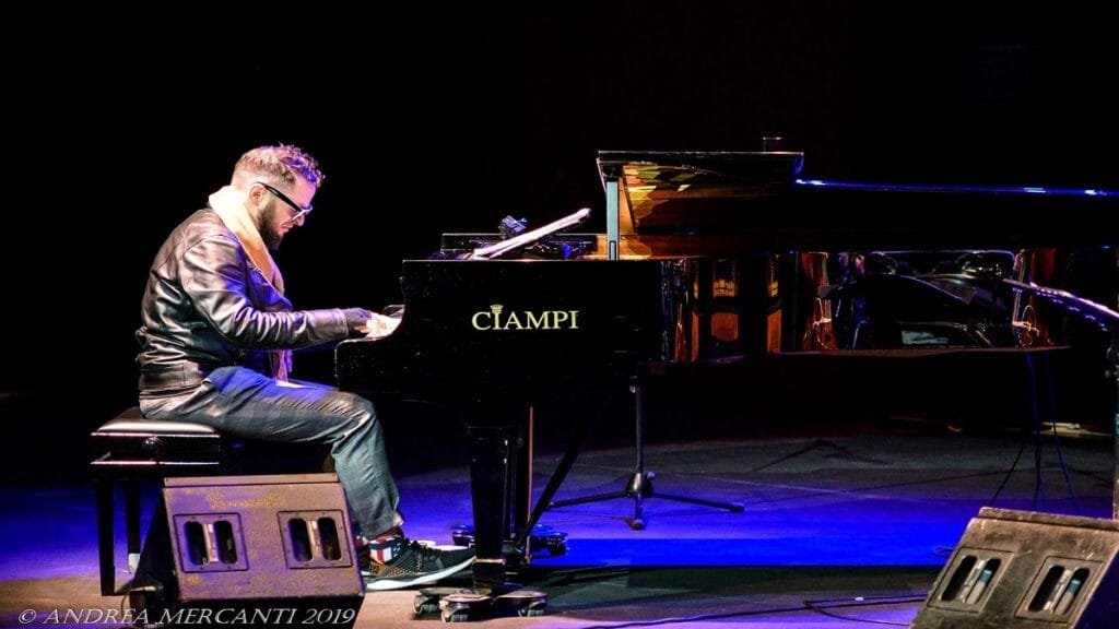 Giuseppe De Gregorio,
Joe de gregorio trio,
Giuseppe De Gregorio Presence piano,
solo piano performance,
best vocalist and pianist
top vocalist usa
best pianist in the world,
relaxing piano music,
emotional piano solo,
instrumental piano music,
soothing piano melodies,
developing jazz variations,
jazz variations,
jazz,
morning jazz,